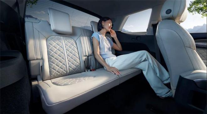 家人们谁懂啊？谁才是40万级被低估的宝藏SUV？(图8)