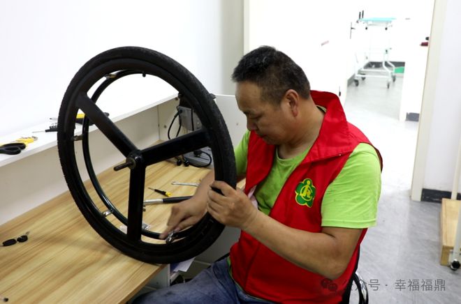 福鼎哪里可以维修、租赁残疾人辅具？就在这→(图3)