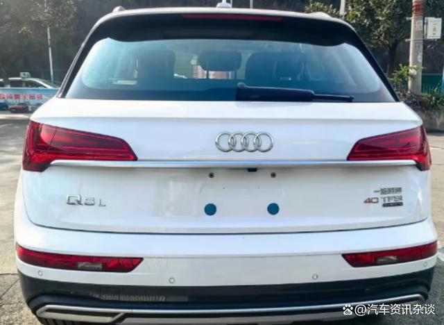 奥迪终于掀桌子！从40万跌至26万标配四驱半年狂甩65456台(图1)