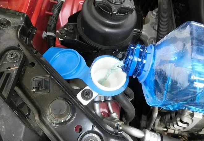 寒冬将至爱车保养必备：全面车辆检查指南(图2)