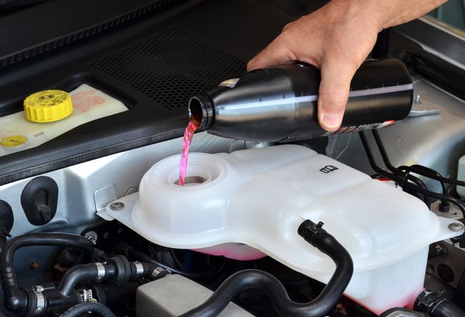 寒冬将至爱车保养必备：全面车辆检查指南(图3)