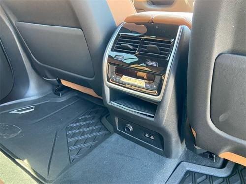 2024款宝马X7进口版顶配天津港口最新售价优惠10万(图3)