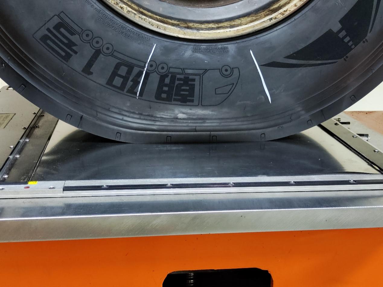 三问三解制动卡钳也会影响续航？(图7)