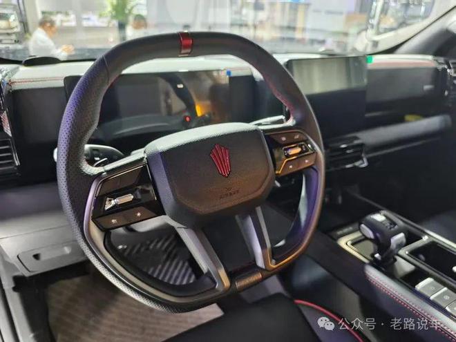 硬派越野秒变温馨房车大道敢探者单排越野房车(图16)