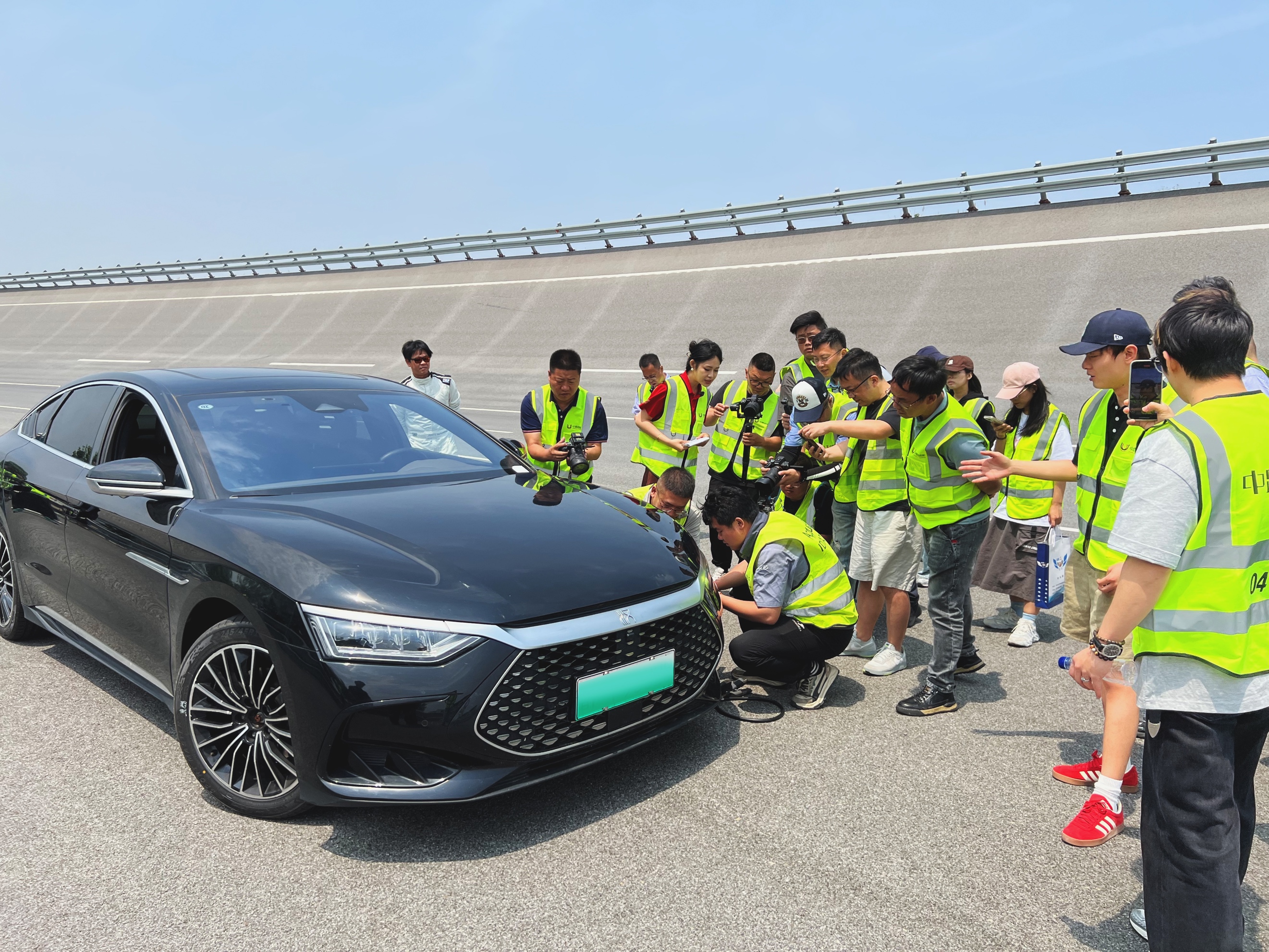 “质价平权”带动国货爆发！玲珑轮胎京东养车618成交额同比增长8倍(图3)