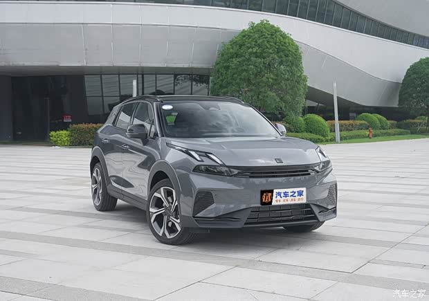 【图】轻松好开动力强试驾2024款领克06EM-P_汽车之家(图20)