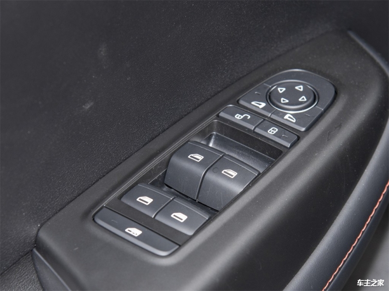 2024比亚迪e2最新行情仅售9万起(图2)