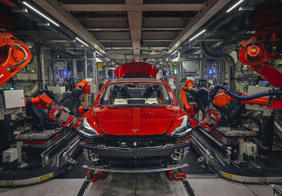 电动车开几年就坏?这款车6年半跑了60万公里连刹车片都没换过(图4)