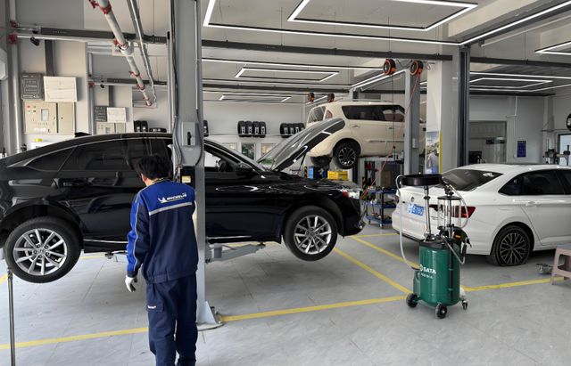 电车车主的烦恼维修费超贵感觉被车企当成摇钱树(图2)