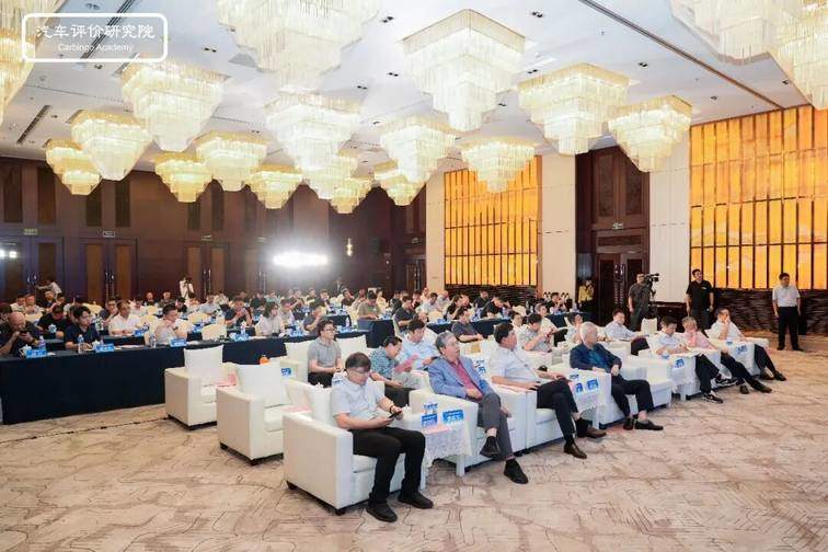 无锡论道：共议“十五五”混合动力持续创新与市场趋势(图11)