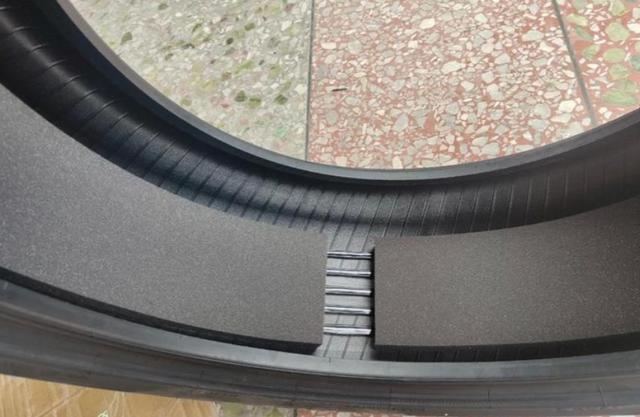 为何电动车的轮胎比你想象中贵得多？老司机告诉你到底贵在哪(图4)