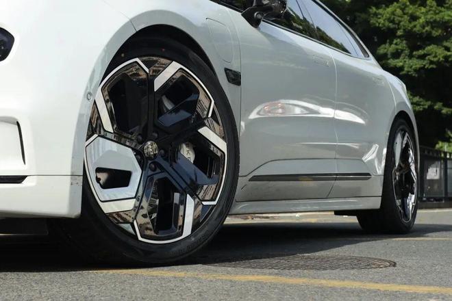 是时候破除“洋轮胎”崇拜了(图13)