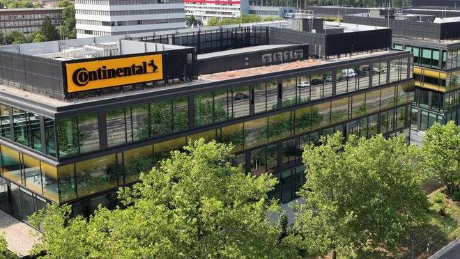 胎面脱落！大批轮胎紧急召回(图1)