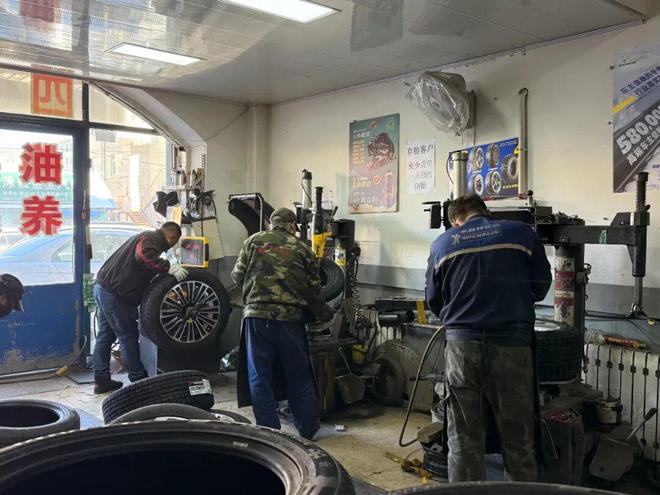 寒潮来袭 我市迎来冬季“换胎”热潮(图3)