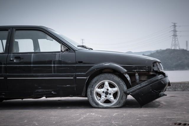 十年的老车还能开吗？安全性是不是打折了？车行老板说出大实话(图1)