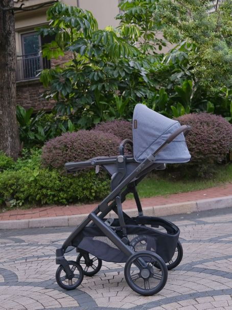 2025多孩家庭婴儿车推荐|VISTAV3:模块化设计的移动育儿中心(图9)