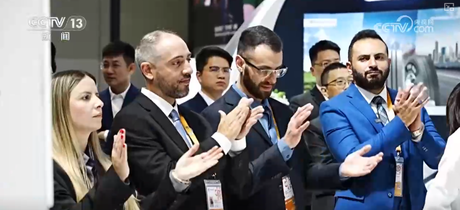 进博会新观察·抓住变革机遇参展企业瞄准中国消费新趋势“加速跑”(图2)