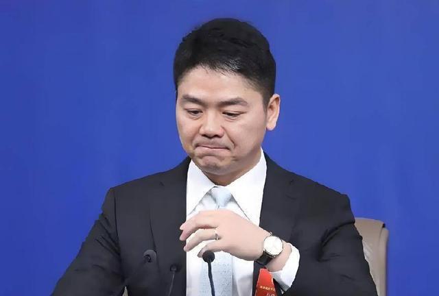 不造壳不装芯只攒局！京东造车图一乐？刘强东新车给雷军上了一课(图11)