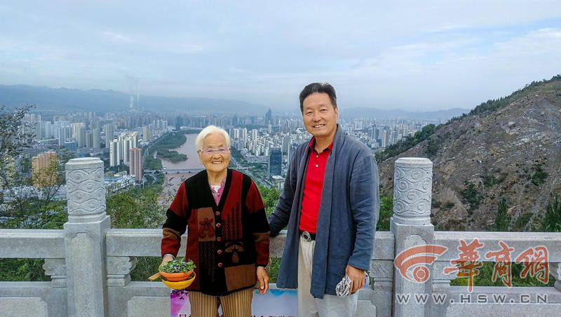 开二手房车带着85岁母亲四年四次游历黄河(图7)