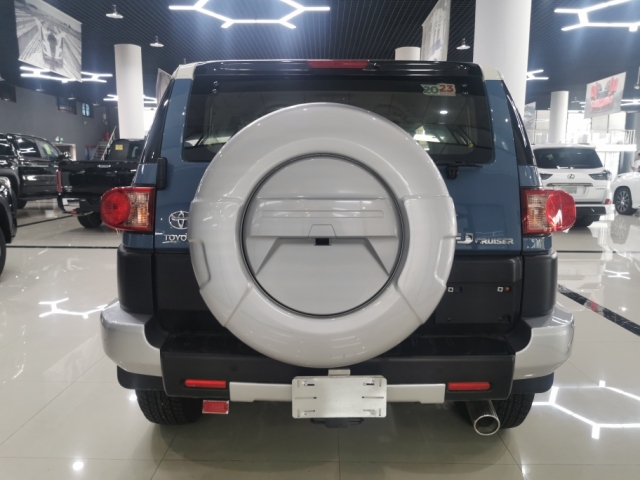 2024款丰田FJ酷路泽40GXR八气JBL清仓处理落地详询(图5)