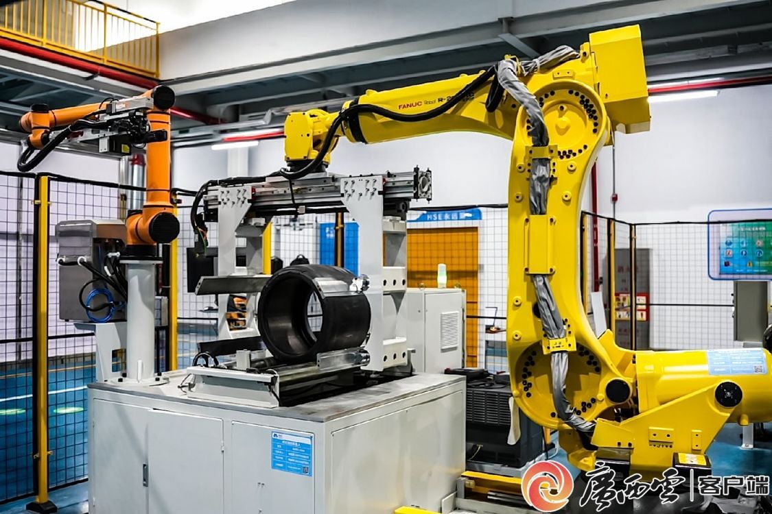 千钧“战靴”桂林造探访我国首条‌数字化民用航空轮胎生产线(图4)