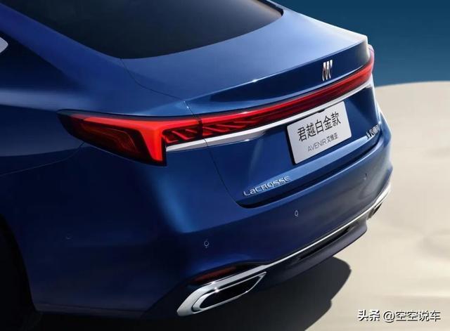 “公路之王”跌至15万!连隔音都是多层长5米比奥迪A6L舒适!(图7)