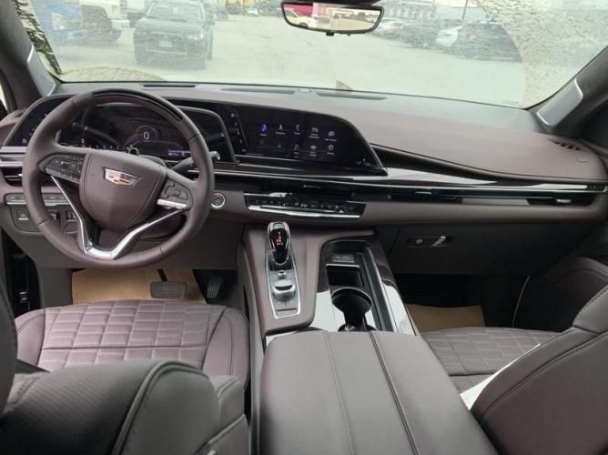 2024款加版柴油凯雷德30T七座加长运动铂金港口现车报价(图4)