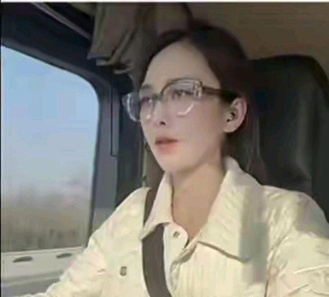 36岁安徽半挂西施魂断新疆冰雪路刚换轮胎三台重卡再无归人(图4)