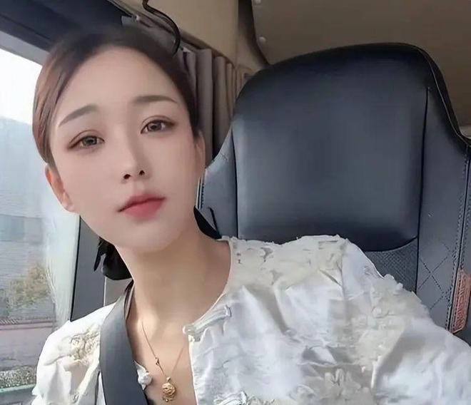 36岁安徽半挂西施魂断新疆冰雪路刚换轮胎三台重卡再无归人(图2)