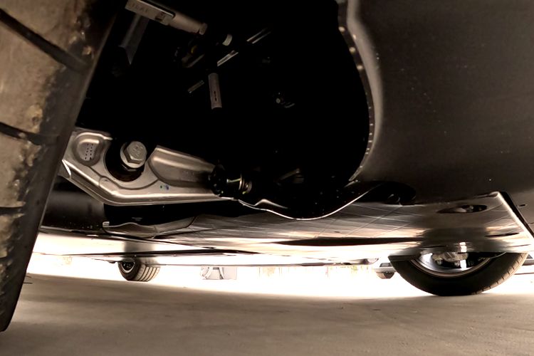 特斯拉Model3车型配置盘点：入门级最受欢迎(图8)