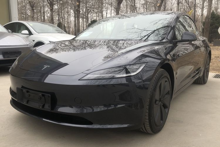 特斯拉Model3车型配置盘点：入门级最受欢迎(图3)