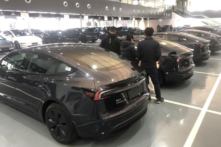 特斯拉Model3车型配置盘点：入门级最受欢迎(图7)